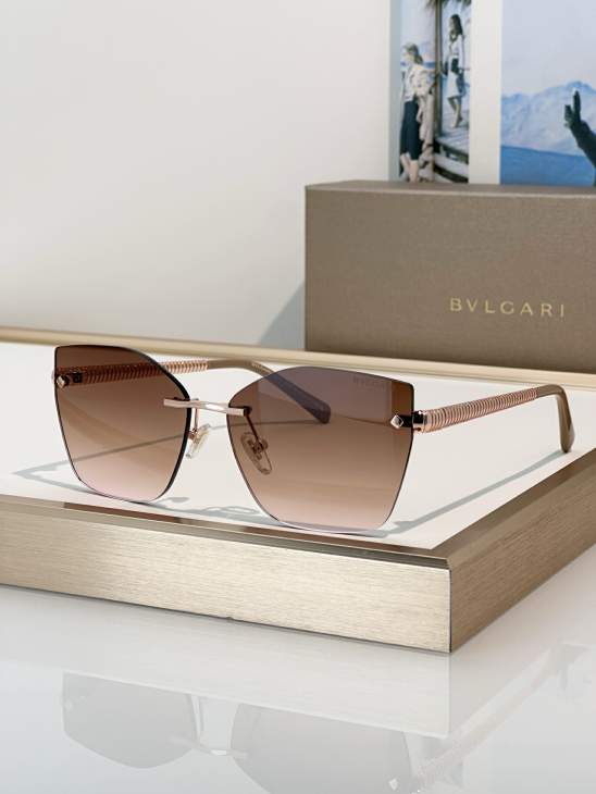 Picture of Bvlgari Sunglasses _SKUfw81854514fw